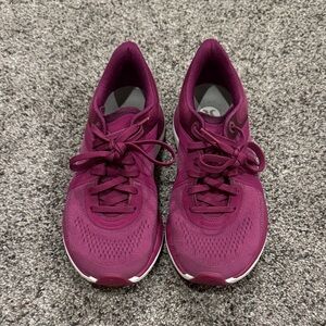 Lululemon Athletica Women's Athletic Shoes in Berry